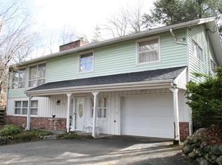 270 Walnut St, Lynnfield, MA 01940