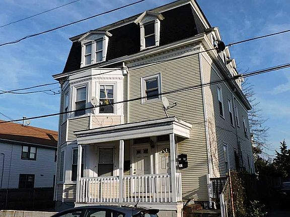 5th image of 116-118 W Clifford St