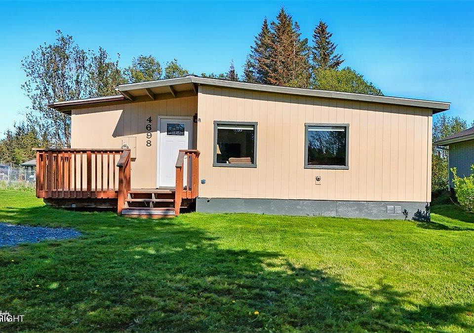 1st image of 4698 Rochelle Rd