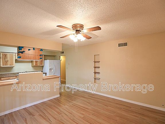 5th image of 2408 W Morten Ave APT 1
