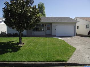 1172 Randolph Rd, Woodburn, OR 97071