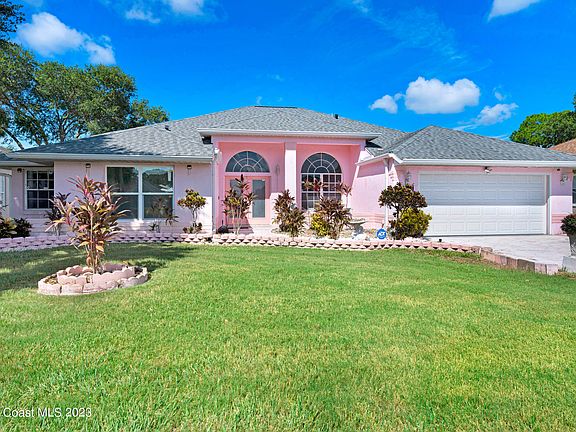 2nd image of 873 Seven Gables Cir SE
