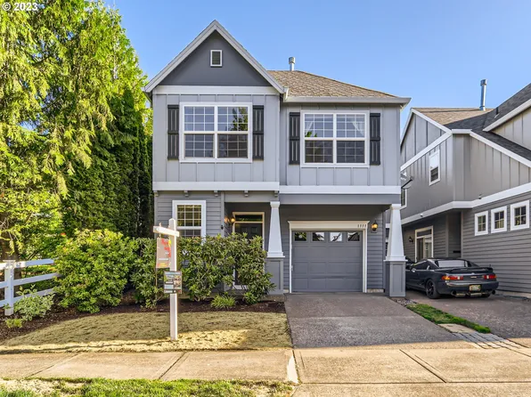 1111 SE Tamango St, Hillsboro, OR 97123