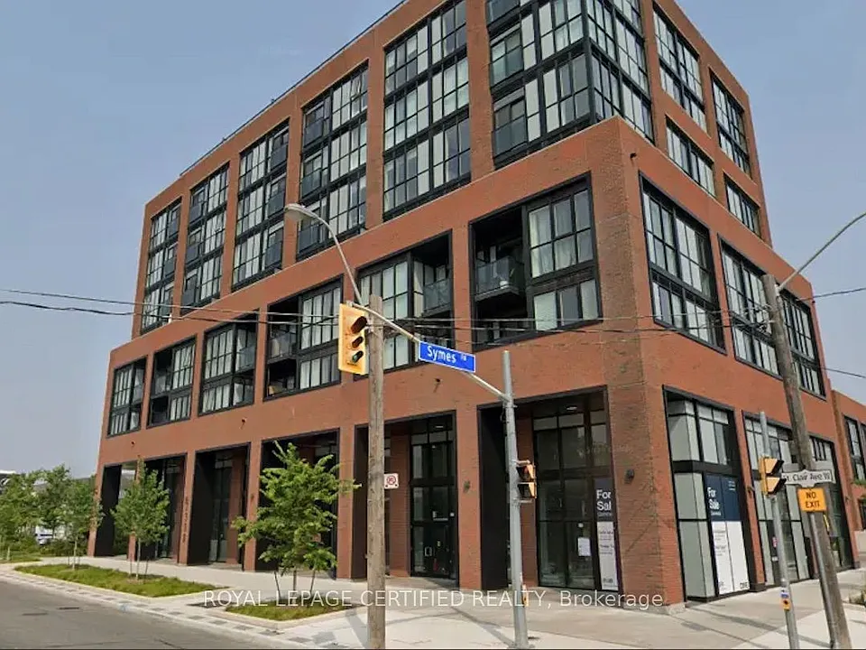 2300 Saint Clair Ave W #703