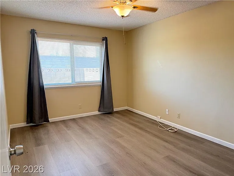 7916 Ducharme Ave — Photo 16