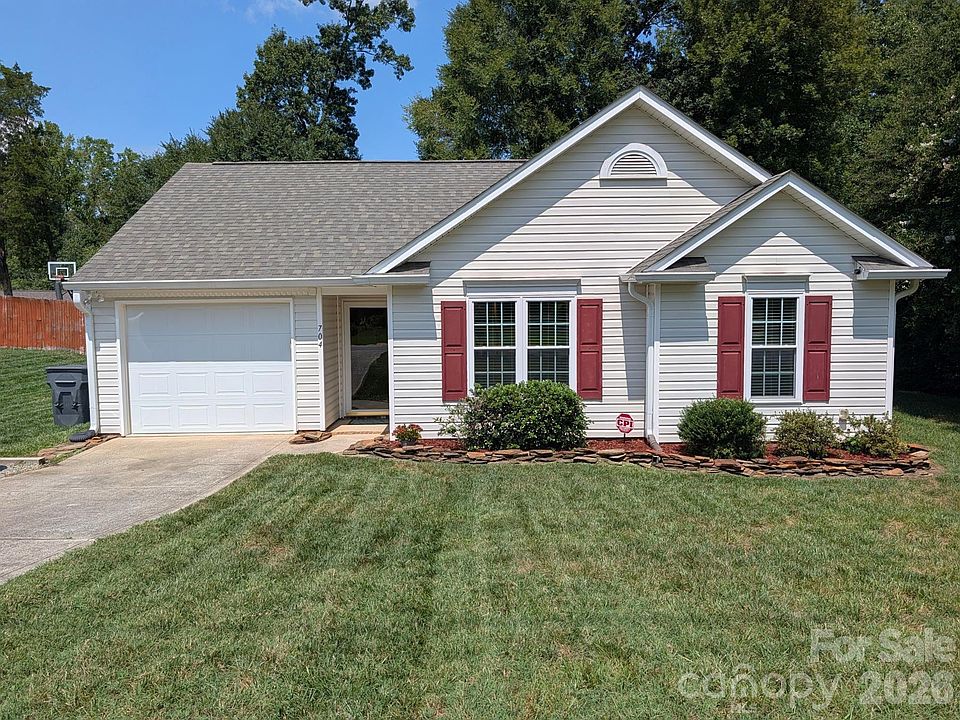 1st image of 704 Gum Branch Rd
