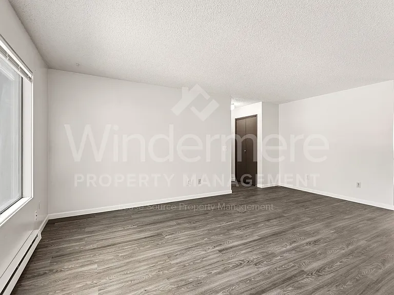 1611 W. 6th Ave — Photo 58
