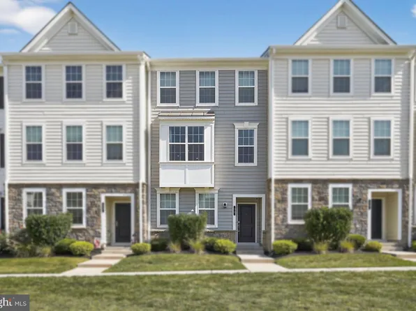 36 Jessop Ln, Hatboro, PA 19040