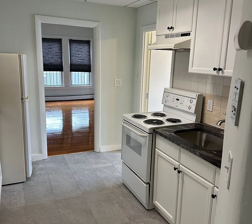 58 Walden St #2