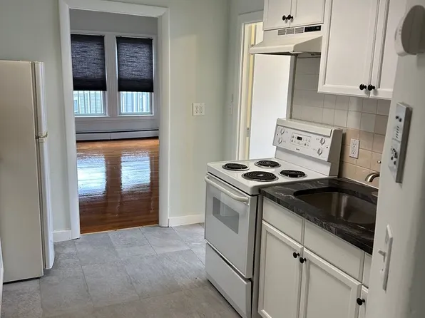 58 Walden St #2, Cambridge, MA 02140