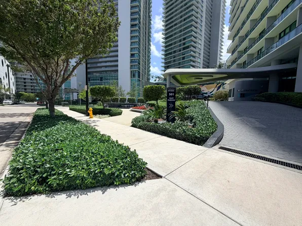 501 NE 31st St, Miami, FL