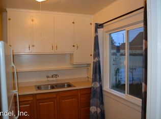 432 T St, Eureka, CA 95501