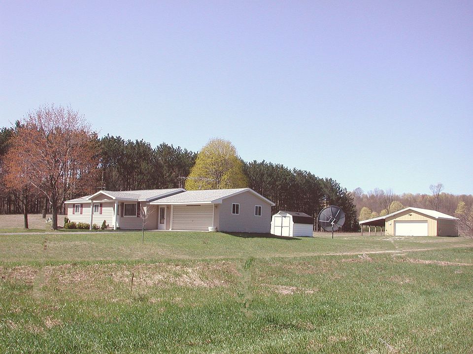 Near Betsie River Access!
