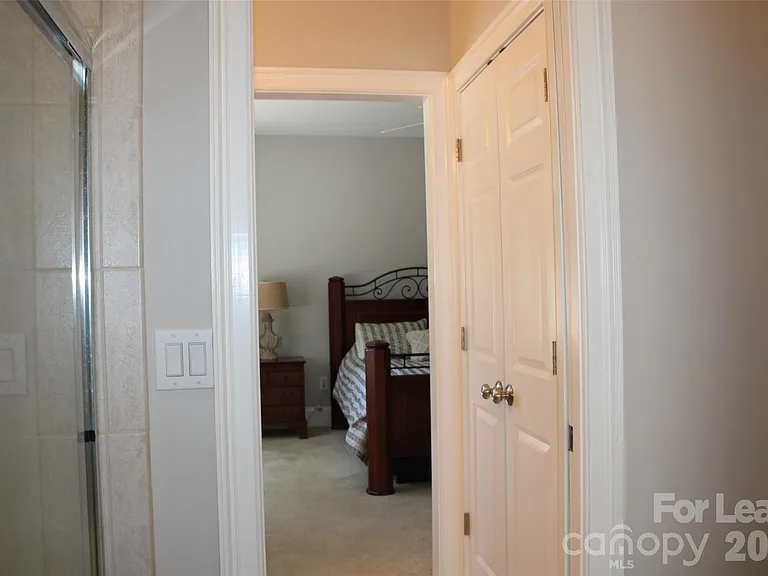 17404 Summer Place Dr — Photo 29