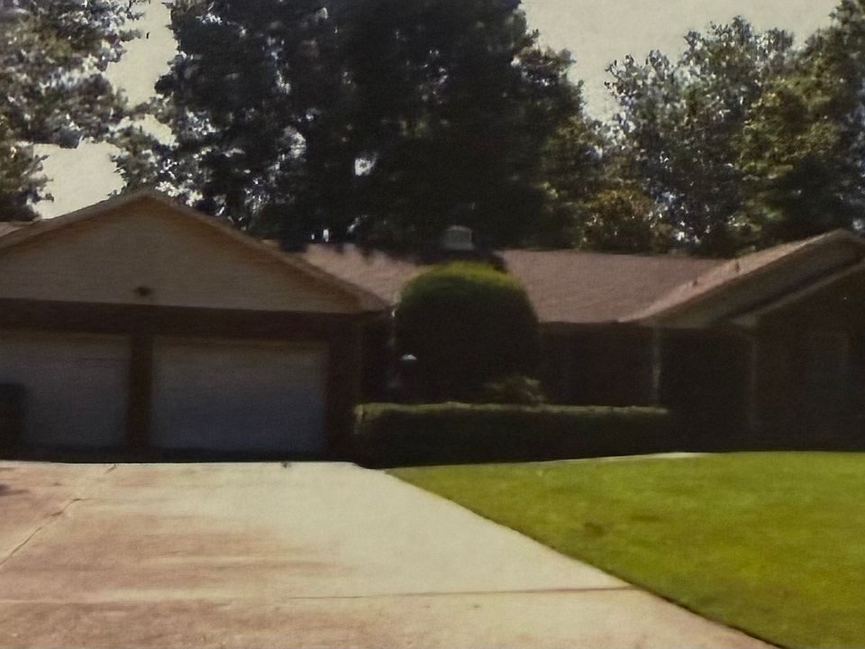 1st image of 2736 Michael Rd