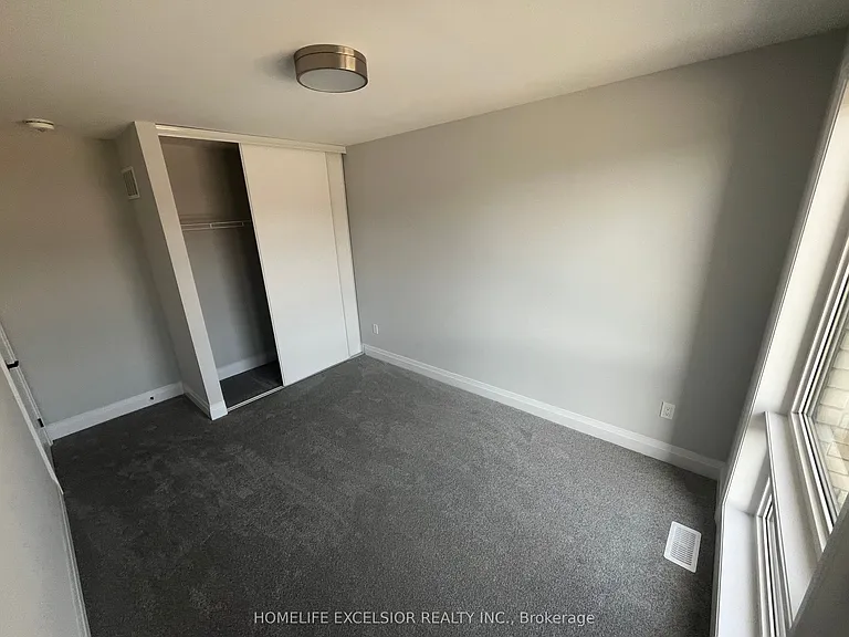974 Crowsnest Holw — Photo 21