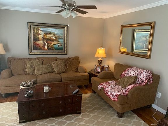 5th image of 431 Pleasant Place Way