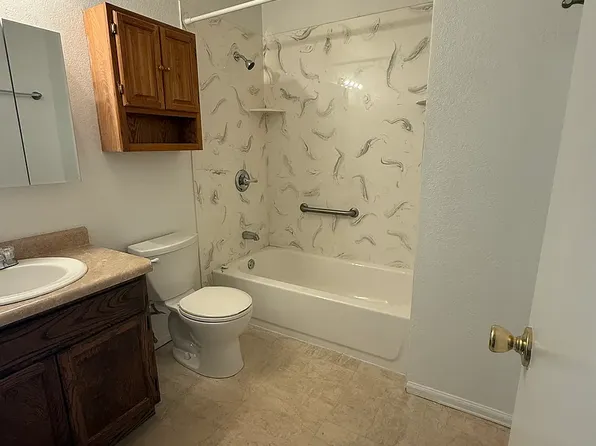 555 Garfield Dr APT 4, Grand Junction, CO 81504