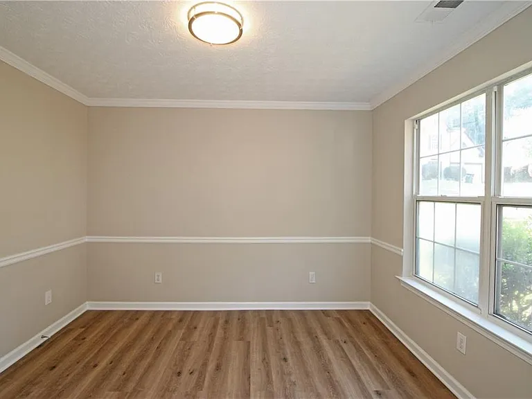 1334 Ambercrest Way — Photo 7