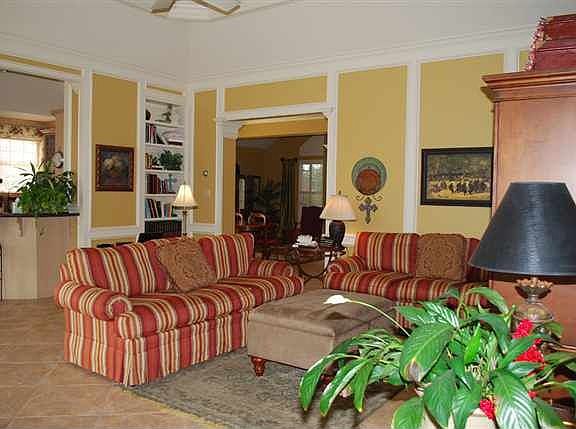 4th image of 4425 Willow Bend Dr