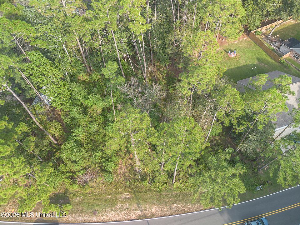 1st image of 84130 Bayou Dr