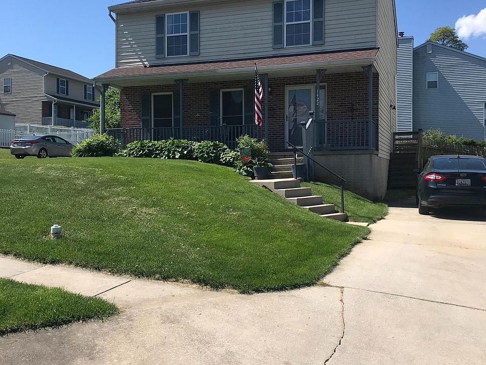 2nd image of 1422 Burnside Dr