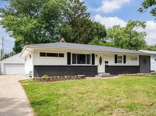 1833 Carlton Ave NE, Grand Rapids, MI 49505