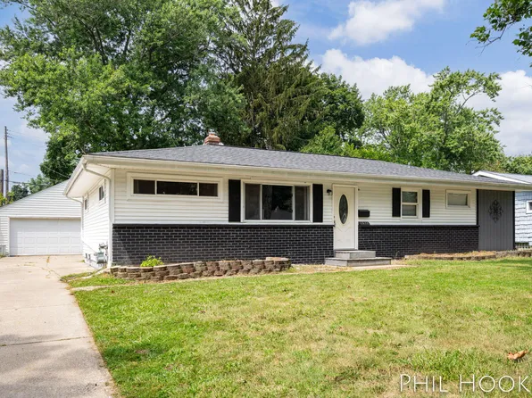1833 Carlton Ave NE, Grand Rapids, MI 49505