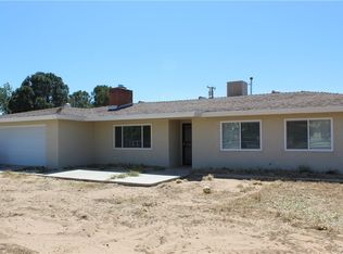 12798 Kewanna Rd, Apple Valley, CA 92308