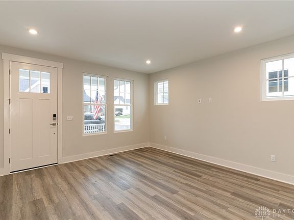 7th image of this home