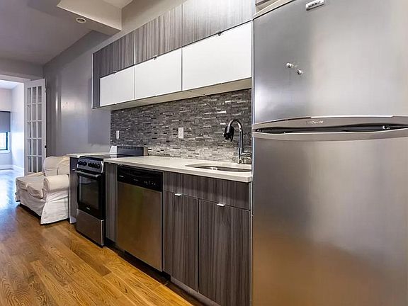 2nd image of 1495 Gates Ave #1B