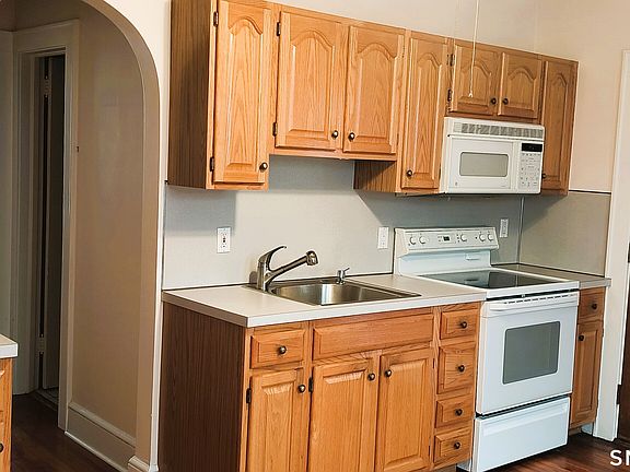 5th image of 656 Cove Road