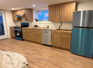 55 Poole Rd #B, Belchertown, MA 01007