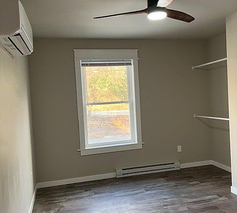 5th image of 23 Vine St