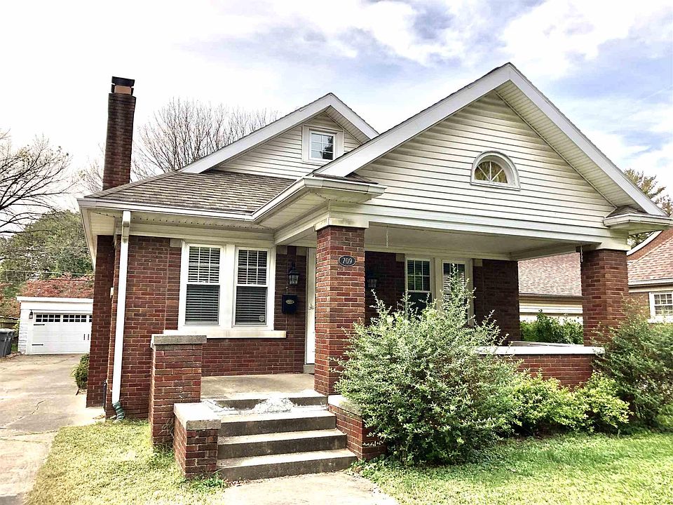 1st image of 709 S Saint James Blvd
