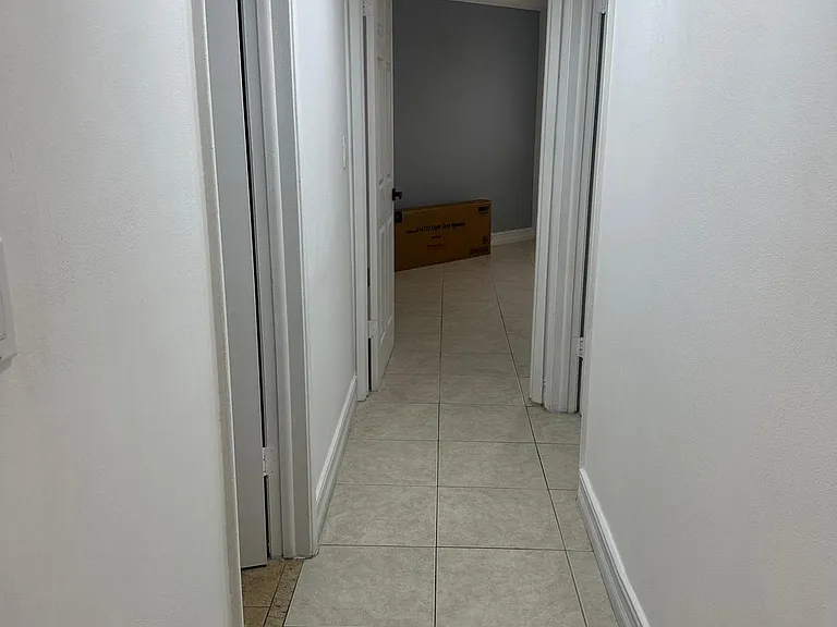 9725 Fontainebleau Blvd — Photo 7