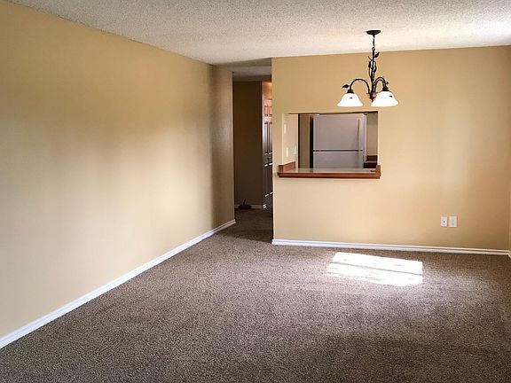 3rd image of 3408 I St NE