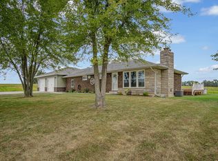 5670 Snapdragon Rd, Coulterville, IL 62237