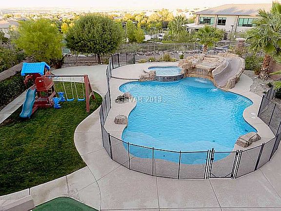 4th image of 1408 Foothills Village Dr