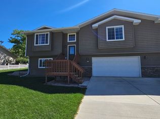 3930 Park Dr, Rapid City, SD 57702