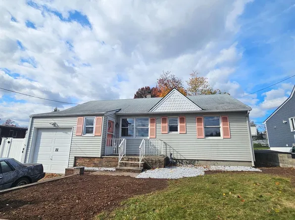11 Dartmouth St, Edison, NJ 08837