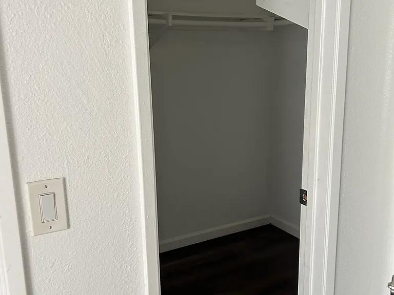 2138 Adams Ave #1 — Photo 8