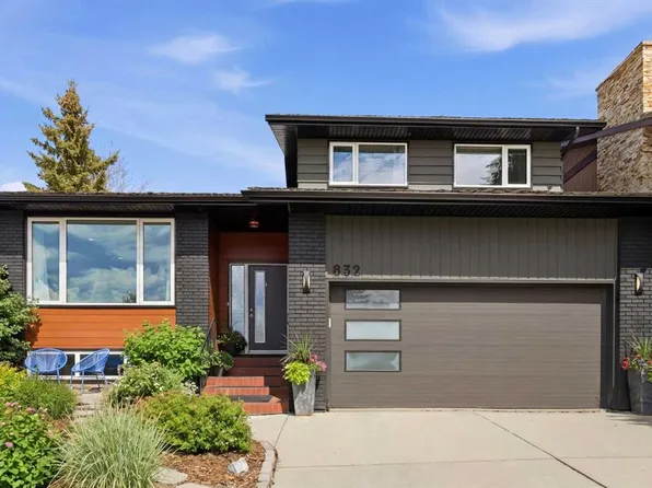 832 S Edgemont Rd NW, Calgary, AB T3A 2J2