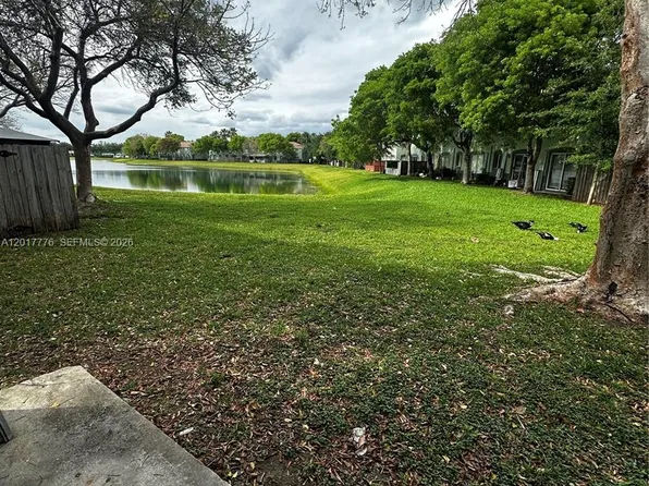 2907 SE 15th Rd, Homestead, FL