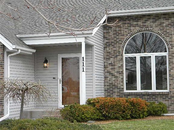 2nd image of 111 Thistlewood Dr