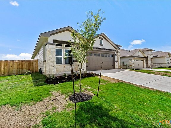 3rd image of 6202 Aquilla Dr