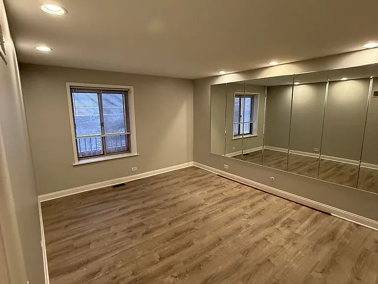 744 W Gordon Terrace — Photo 32
