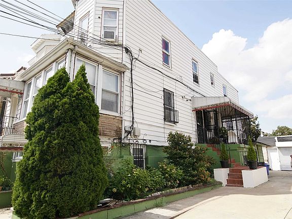 2nd image of 10313 32nd Ave