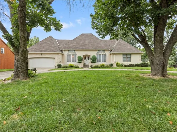 5504 NW Platte Purchase Dr, Kansas City, MO 64151