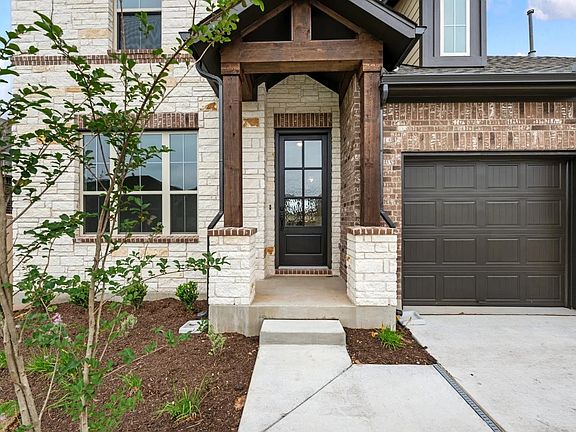 140 Coleto Trail Elevation Image 4